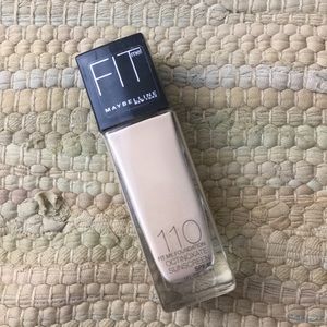 Maybelline Fit Me Foundation